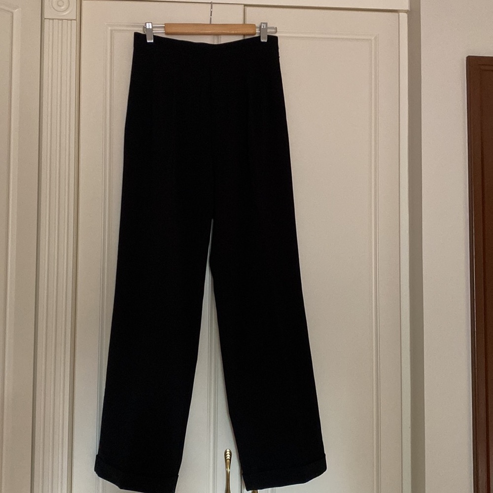 ITALIAN MADE HIGH RISE PANTS RICH BLACK COLOUR.